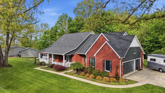 3737 Apple Valley Drive, Howard, OH 43028