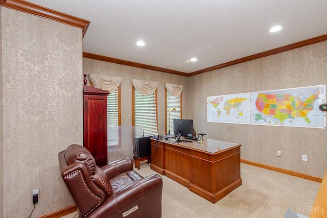 2400 Gatesland Court, Miami Twp, OH 45459
