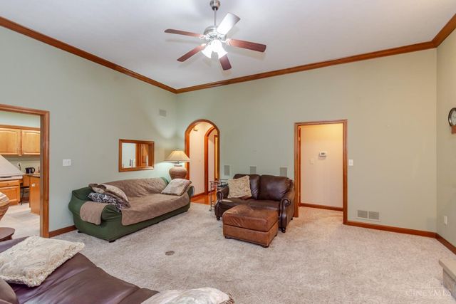 2400 Gatesland Court, Miami Twp, OH 45459