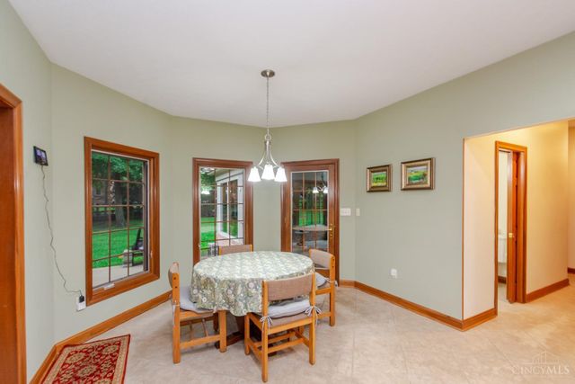 2400 Gatesland Court, Miami Twp, OH 45459