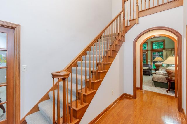 2400 Gatesland Court, Miami Twp, OH 45459