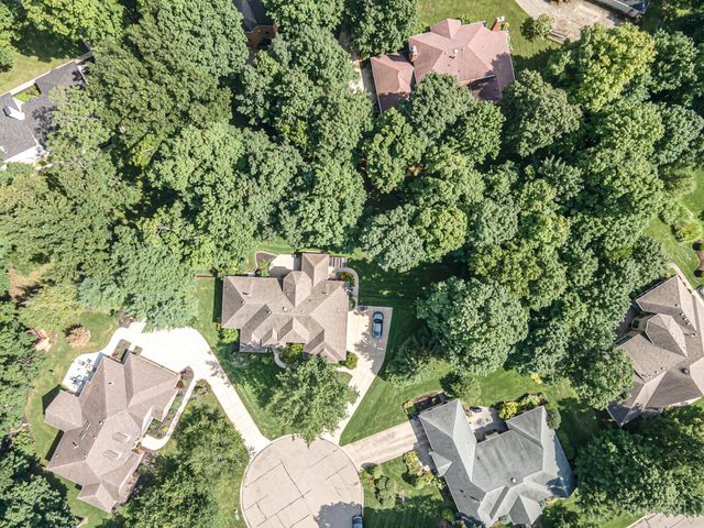 2400 Gatesland Court, Miami Twp, OH 45459