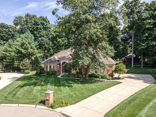 2400 Gatesland Court, Miami Twp, OH 45459
