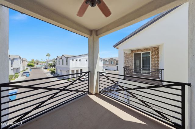 3030 N 38TH Street 108, Phoenix, AZ 85018