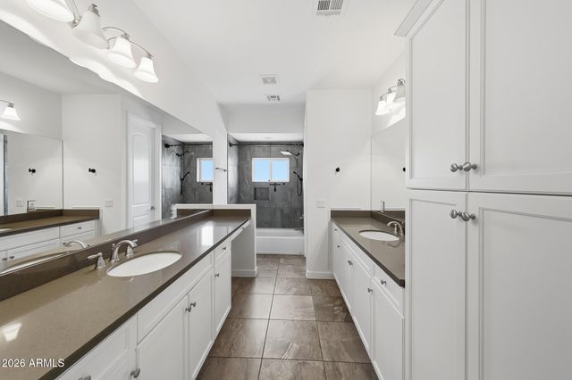 3030 N 38TH Street 108, Phoenix, AZ 85018