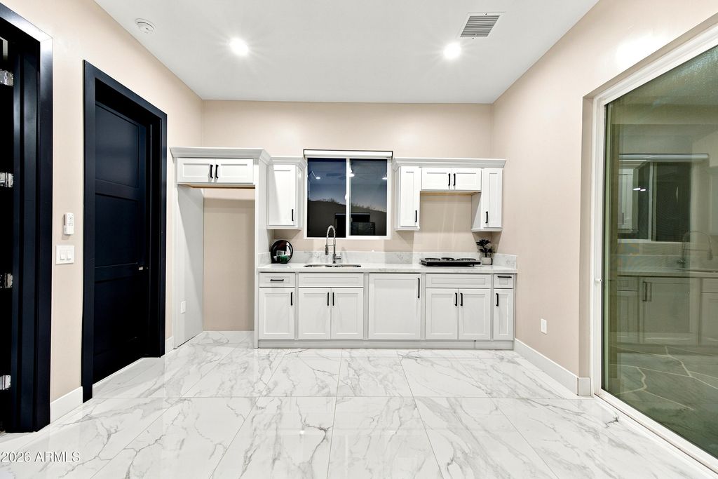13811 W HARWELL Road, Goodyear, AZ 85338 — photo 4