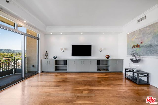10800 Wilshire Boulevard 1101, Los Angeles, CA 90024