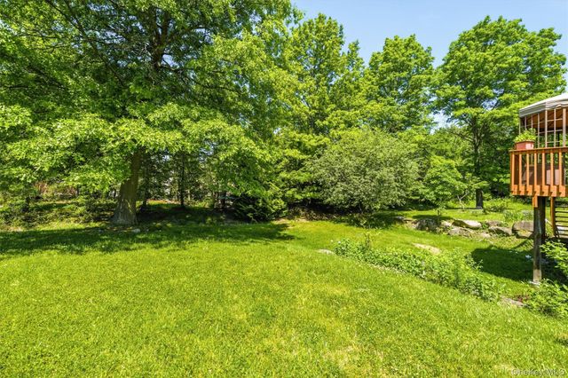 8 Wayne Court, Middletown, NY 10941