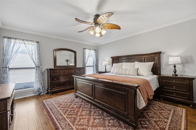 10120 Regent Row Street, Benbrook, TX 76126