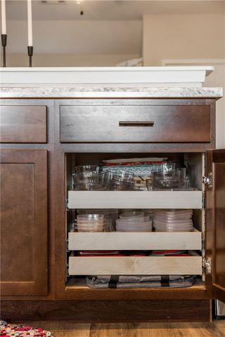 2106 E Annette Drive, Siloam Springs, AR 72761