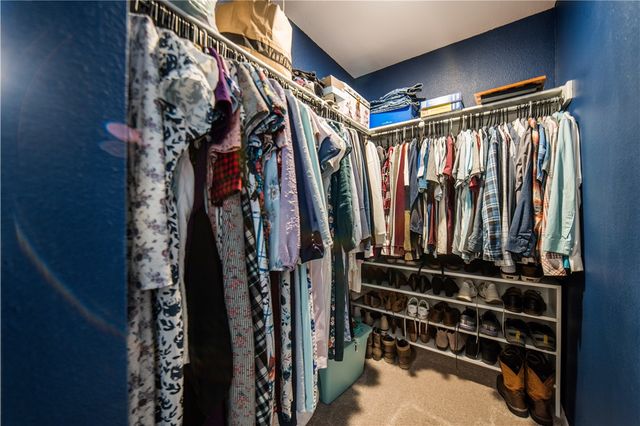 2106 E Annette Drive, Siloam Springs, AR 72761