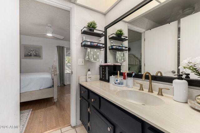 7536 W ELM Street, Phoenix, AZ 85033