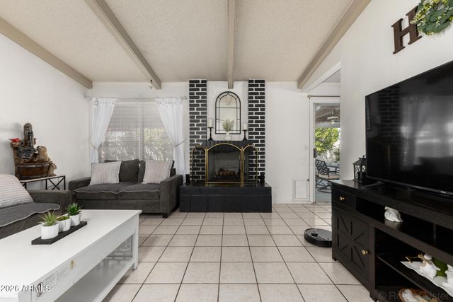 7536 W ELM Street, Phoenix, AZ 85033