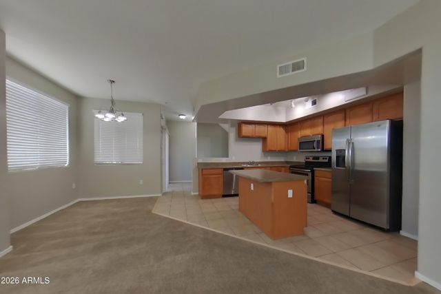 3250 W GREENWAY Road 109, Phoenix, AZ 85053