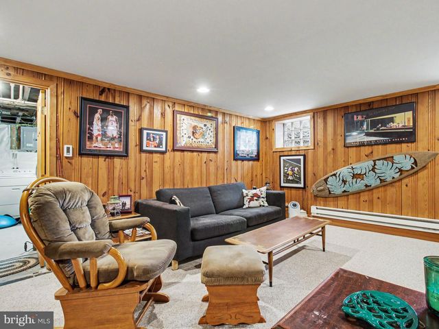 2817 HARVIEW AVE, Baltimore, MD 21234