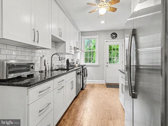 2817 HARVIEW AVE, Baltimore, MD 21234
