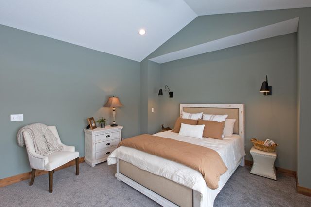 L1, XXXX 217th Avenue NE, East Bethel, MN 55011