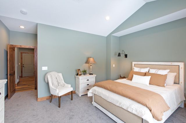 L1, XXXX 217th Avenue NE, East Bethel, MN 55011