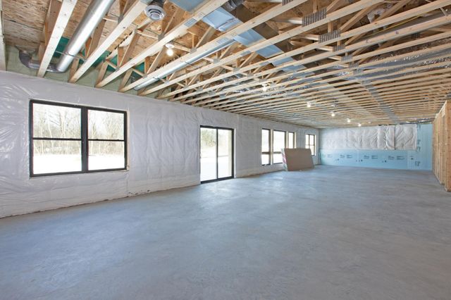 L1, XXXX 217th Avenue NE, East Bethel, MN 55011