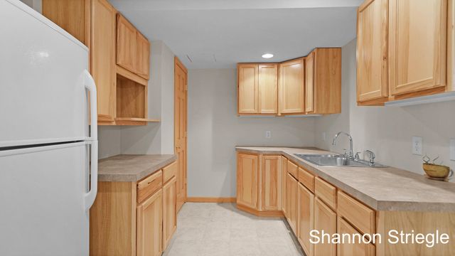 4864 Westshire Drive Nw, Alpine Twp, MI 49321