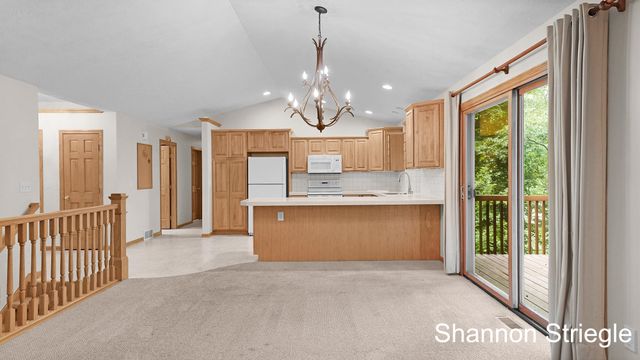 4864 Westshire Drive Nw, Alpine Twp, MI 49321