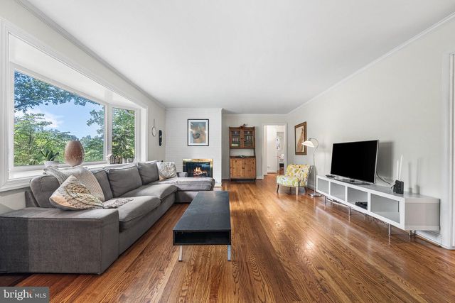 6237 CHERYL DR, Falls Church, VA 22044