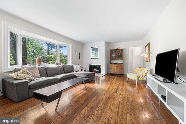 6237 CHERYL DR, Falls Church, VA 22044