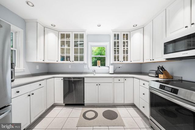 6237 CHERYL DR, Falls Church, VA 22044