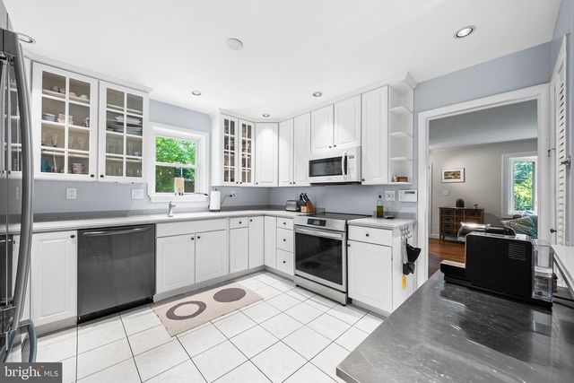 6237 CHERYL DR, Falls Church, VA 22044