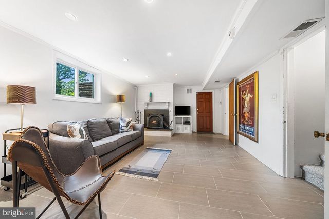 6237 CHERYL DR, Falls Church, VA 22044