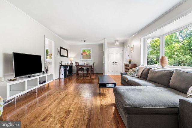 6237 CHERYL DR, Falls Church, VA 22044