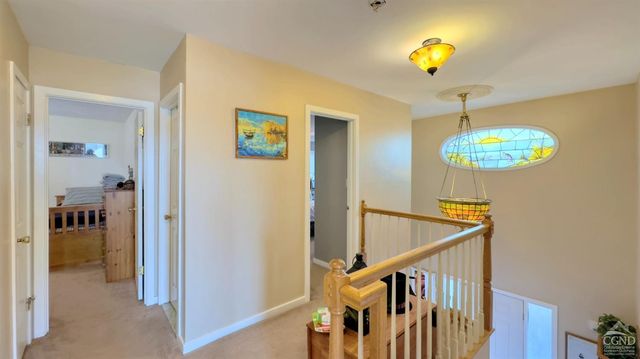 66 Castle Point, Athens, NY 12015