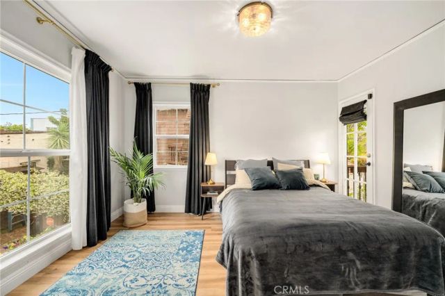 5130 W 20th, Los Angeles, CA 90016