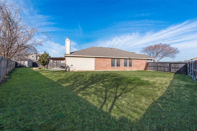 6069 Belmont Stakes Drive, Fort Worth, TX 76179