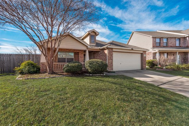 6069 Belmont Stakes Drive, Fort Worth, TX 76179