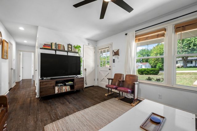 205 Cedar Dr, Franklin, TN 37064