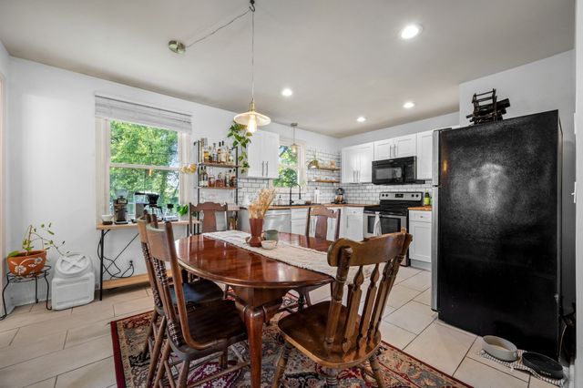 205 Cedar Dr, Franklin, TN 37064