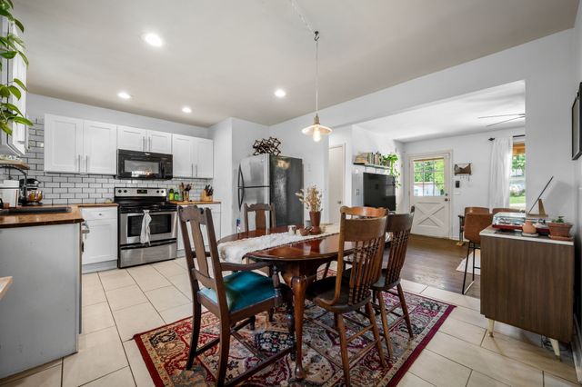 205 Cedar Dr, Franklin, TN 37064