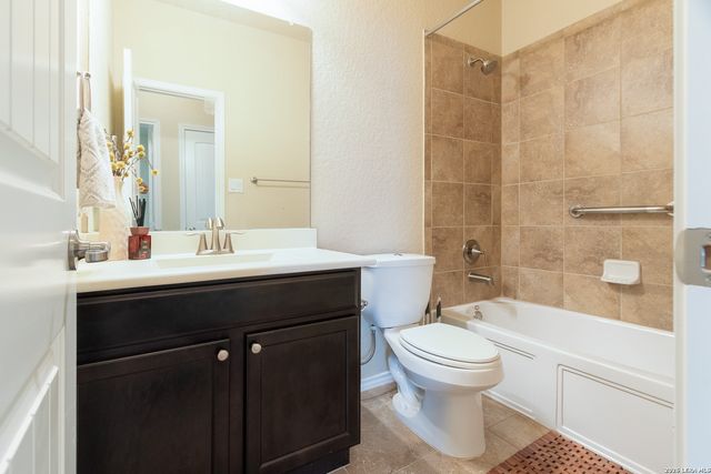 22439 Akin Fawn, San Antonio, TX 78261