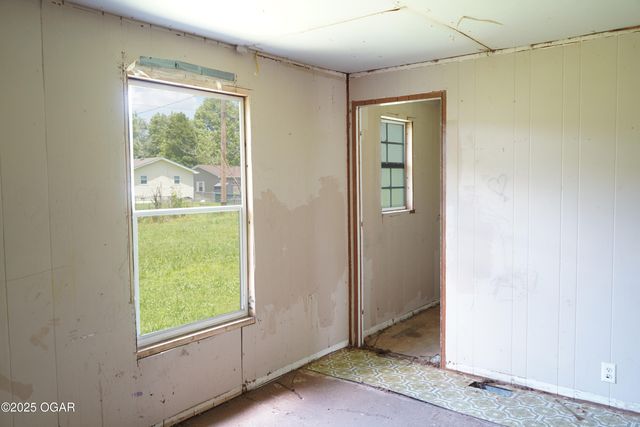 3019 W 17th Street Street, Joplin, MO 64801