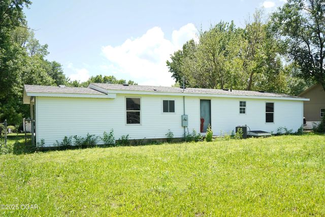 3019 W 17th Street Street, Joplin, MO 64801