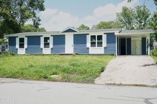 3019 W 17th Street Street, Joplin, MO 64801