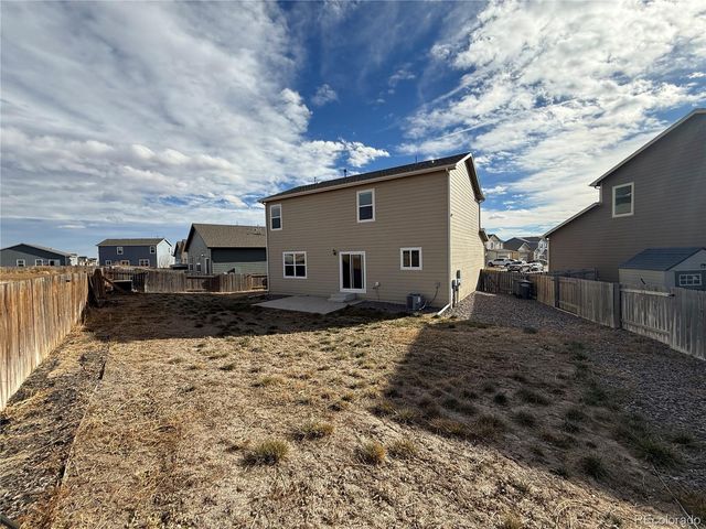 207 Clayton Avenue, Keenesburg, CO 80643