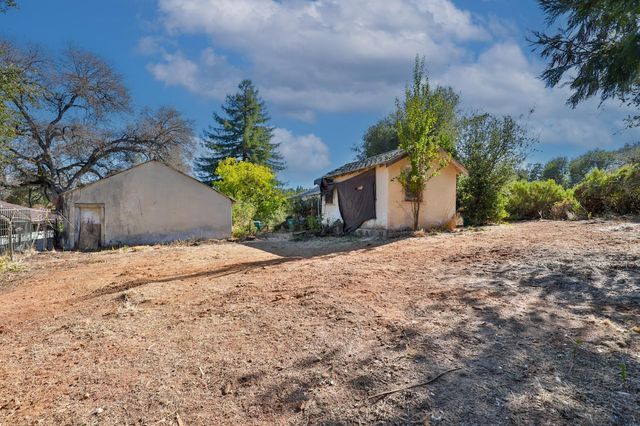 2840 Hickory Ln, Placerville, CA 95667