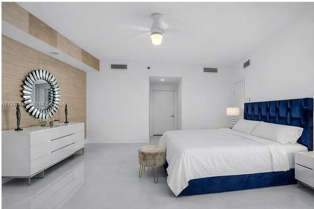 495 Brickell Ave 5301, Miami, FL 33131