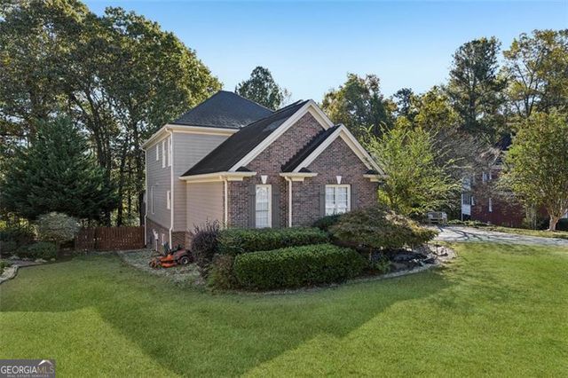 1470 HIGHLAND LAKE Drive, Lawrenceville, GA 30045