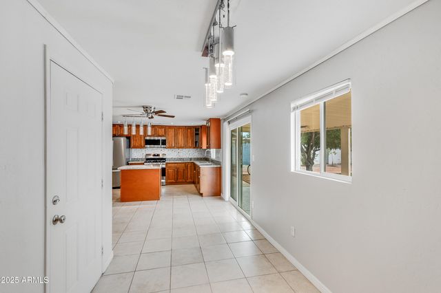 14219 N 39TH Way, Phoenix, AZ 85032