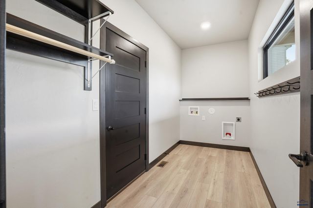 514 RANCHESTER ST, Rapid City, SD 57701