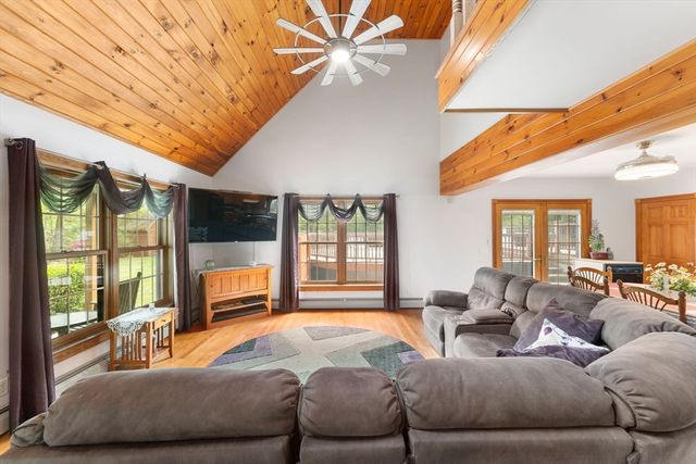 119 George Allen Rd, Glocester, RI 02814