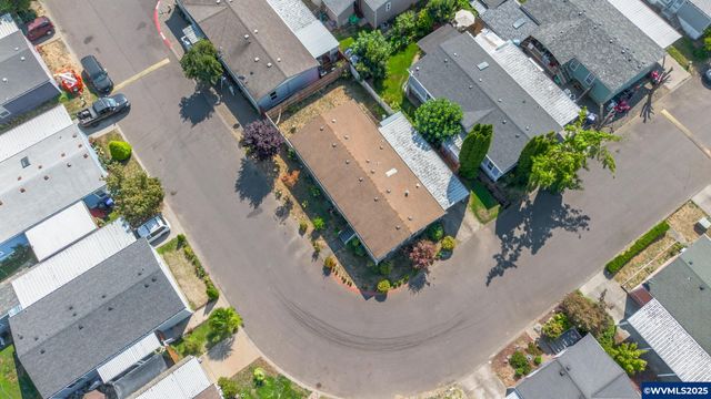 5064 Silver Lp NE, Salem, OR 97305